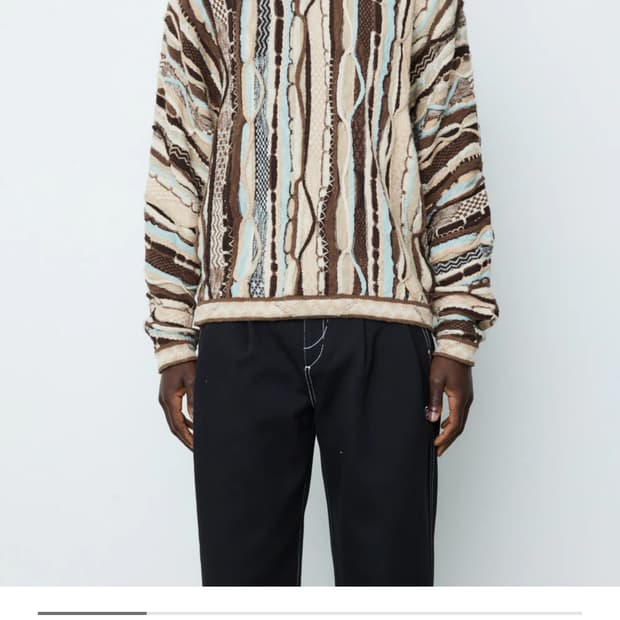 캐피탈 가우디 스웻셔츠 맨투맨