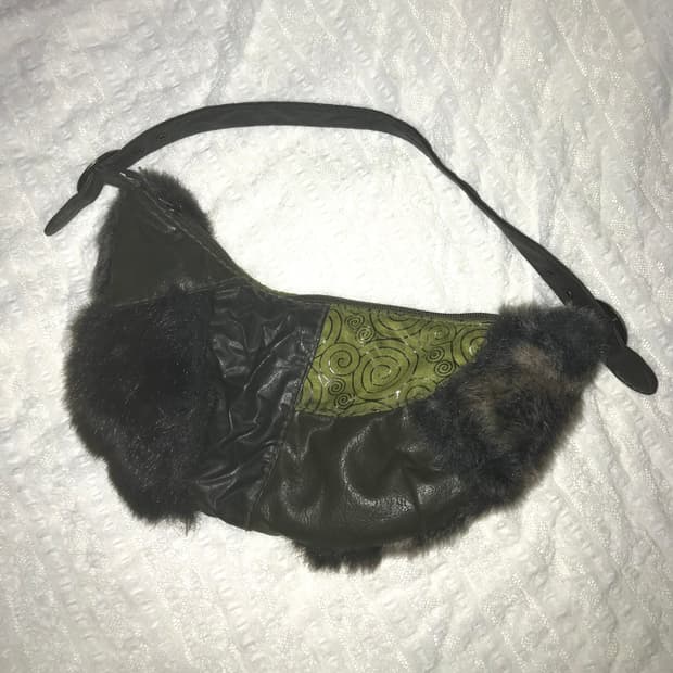 vintage fur bag