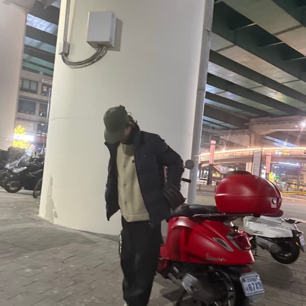 타미힐피거 패딩