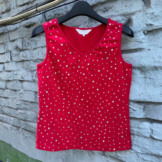 beads red sleeveless 비즈 레드 슬리브리스 나시