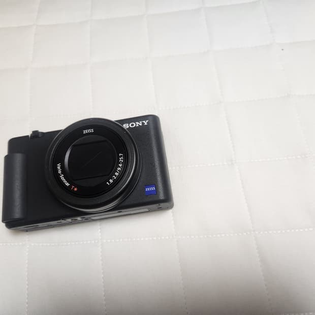 소니 ZV-1
