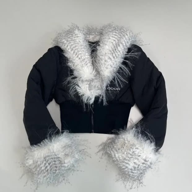 (새상품) 오도어 퍼 크롭 패딩