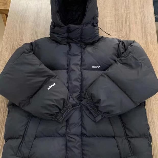 더블탭스 토퍼 다운 재킷