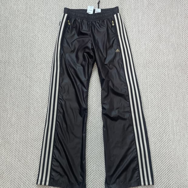 아디다스 브라운 유광 나일론 트랙팬츠