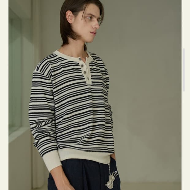 3)웨이비니스 스트라이프 니트
