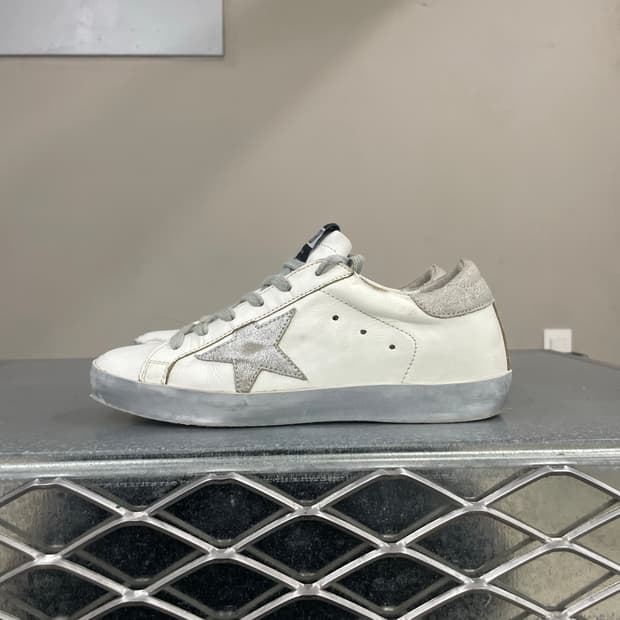 골든구스 슈퍼스타 화이트 실버탭 EU36