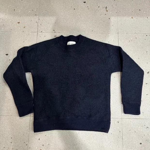 아워레가시 니트