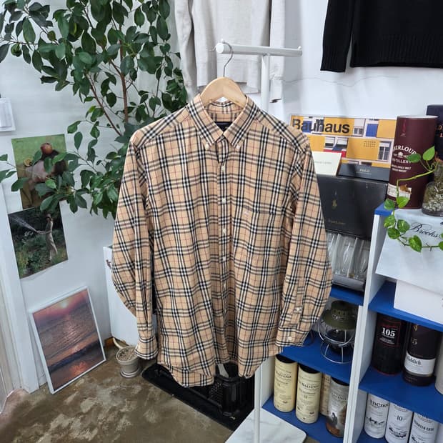 버버리 버튼다운 노바체크 셔츠 M