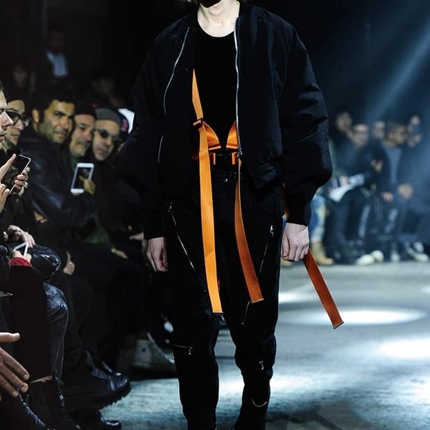 JULIUS 17FW NEUROMANTIKA Runway Bomber