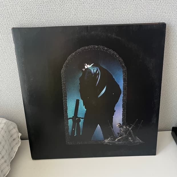 포스트말론 Hollywood's Bleeding LP