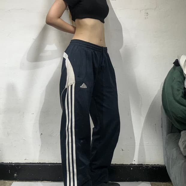 아디다스 와이드 네이비 화이트 삼선 트레이닝 팬츠 M