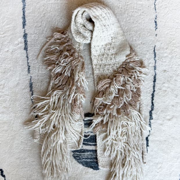 Fringe Muffler