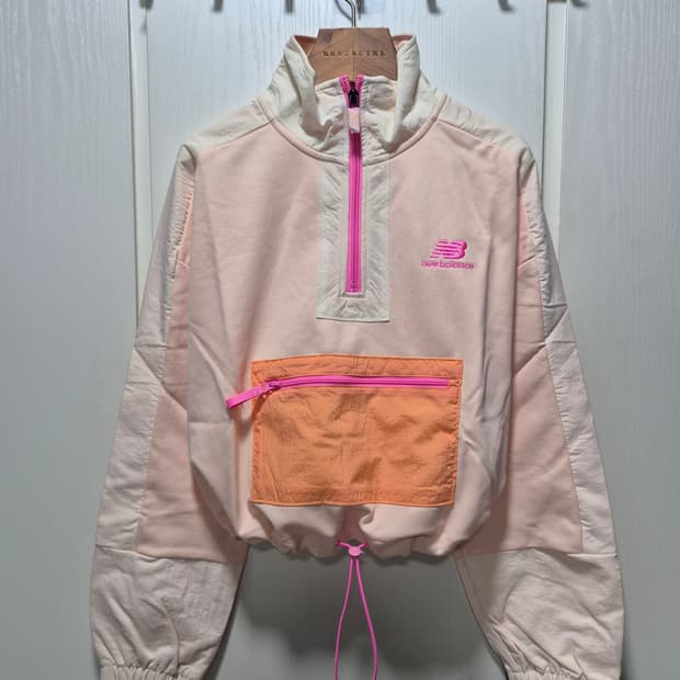 뉴발란스 핑크 아노락 크롭 자켓.새상품