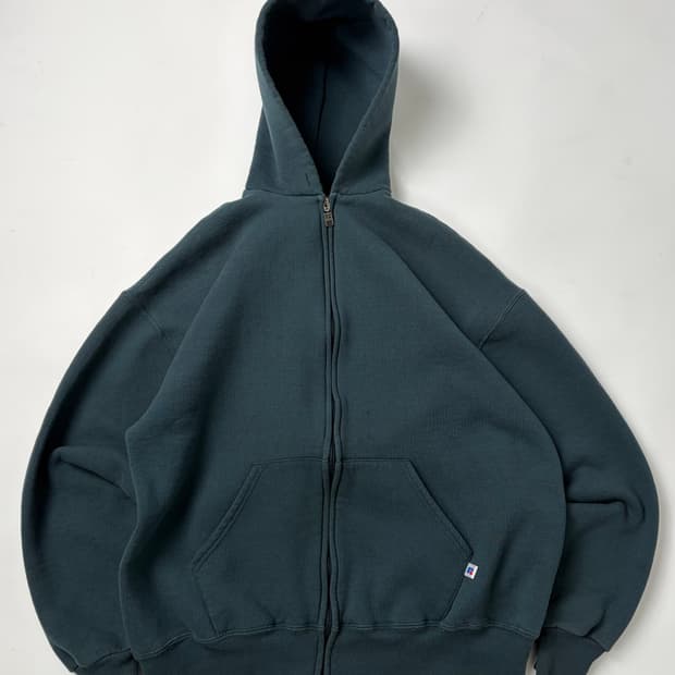 90s Russell Zip Up Hoodie (sage green)