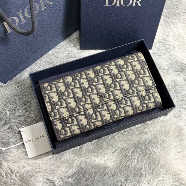 디올 오블리크 플랩 장지갑 베이지