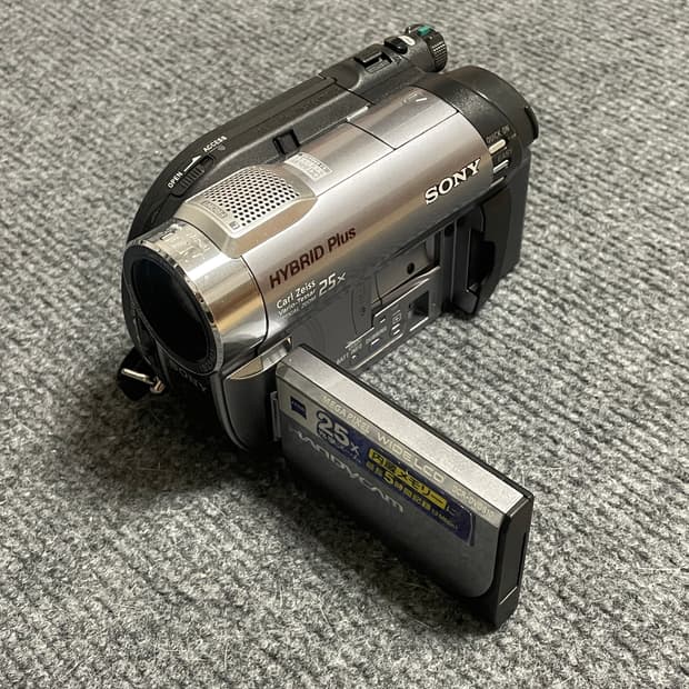 소니 핸디캠 DCR-DVD810 캠코더