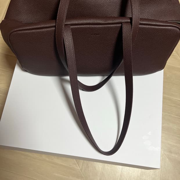 에토스 LARGE FOLDING BAG RED BROWN🤎