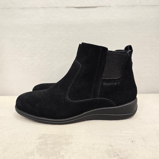 베어파우 여성 스웨이드 부츠 250~255