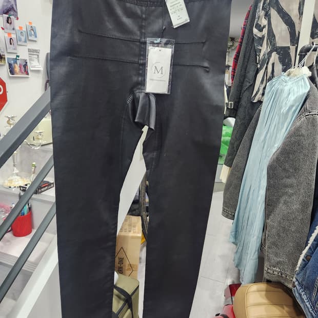 릭오웬스 여성 코팅진
새제품 