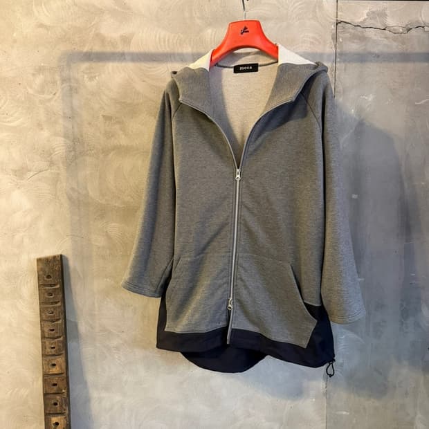 ZUCCA 짚업후드 66