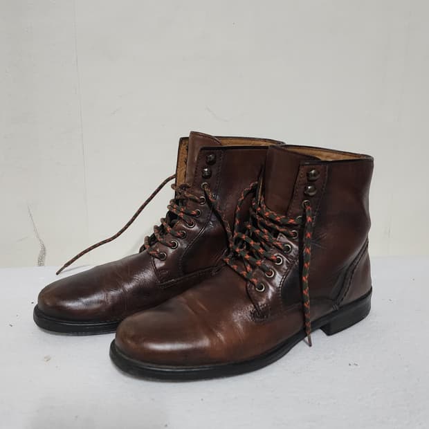 자라 빈티지 가죽 워커 부츠