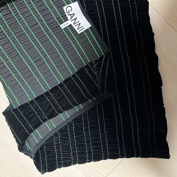 가니 벨벳 뷔스티에 40 새상품