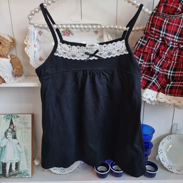 블랙 레이스 나시 탑