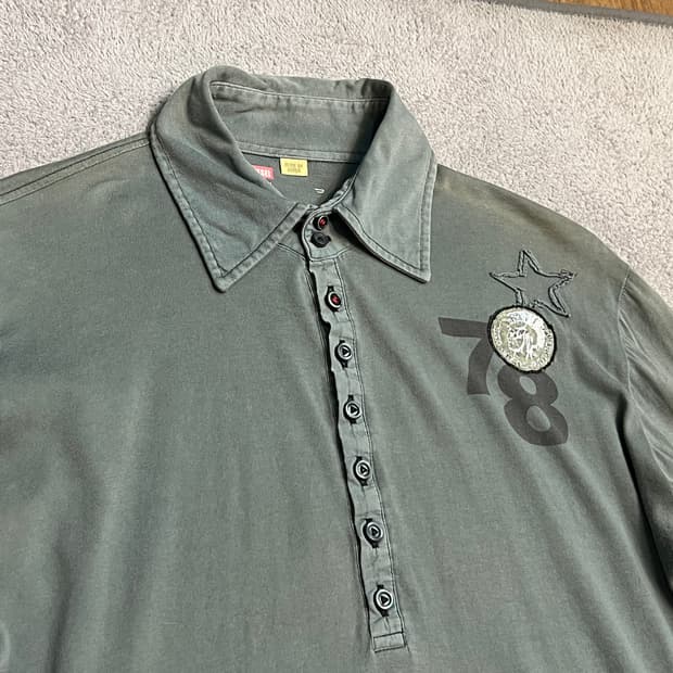 DIESEL 디젤 인디언 벡터로고 헨리넥 카라티셔츠