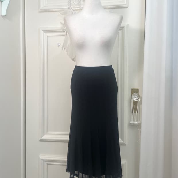 black lining pleats banding skirt 