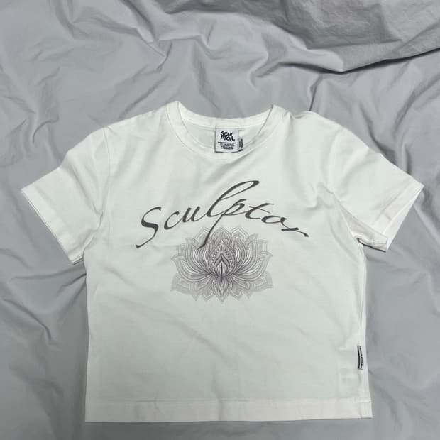 Sculptor 반팔티셔츠