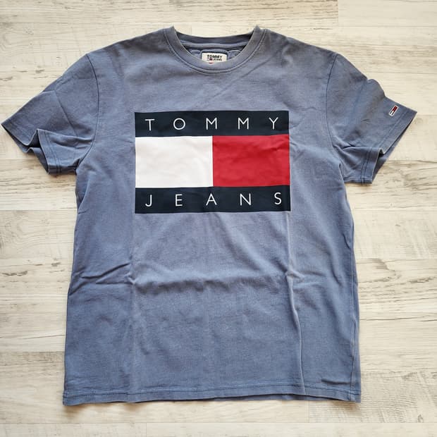 TOMMY JEANS 타미힐 피거 반팔 티셔츠 L(100~103)사이즈