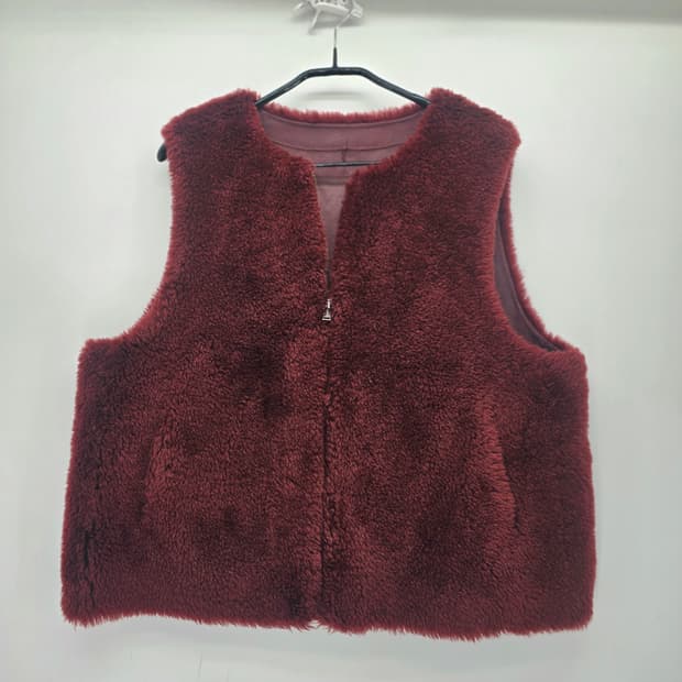 LIOBELL 양모 퍼 베스트 와인 컬러