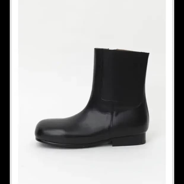 Found boots- black leather