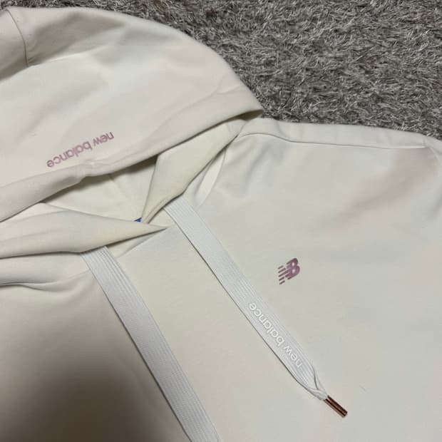[M] 뉴발란스 후드티 아이보리