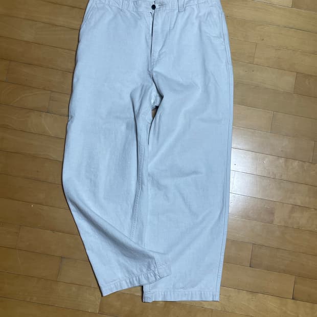 Ivory Oversized Jeans