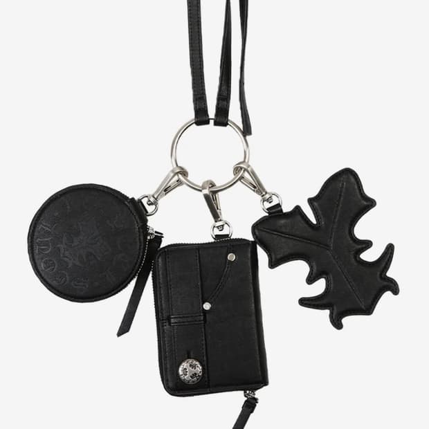 YEEL)SYMBOL TRIPLE WRISTLET WALLET BLACK