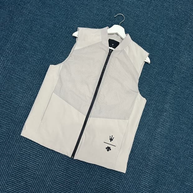 [95] 데상트 X 마세라티 패딩 조끼