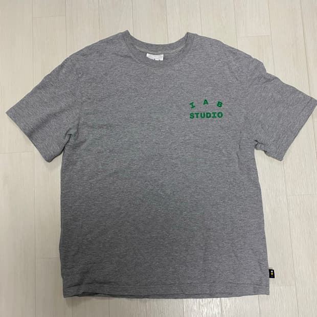 iab 아이앱 T shirts 22fw (size L)