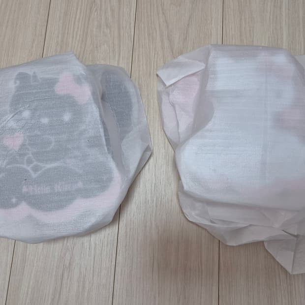 필리밀리 헬로키티 아크릴 브러쉬 거치대 천사키티 악마키티