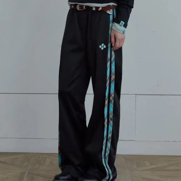 구해요) 헤레틱 체크 트랙 팬츠 check track pants