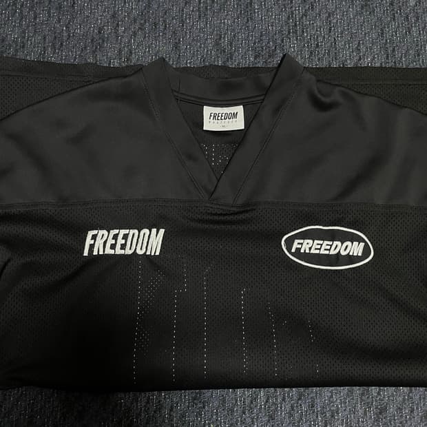 [XL] 프리덤 럭비져지 블랙 판매합니다.