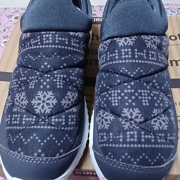 노스페이스 패딩방한화(240mm) 