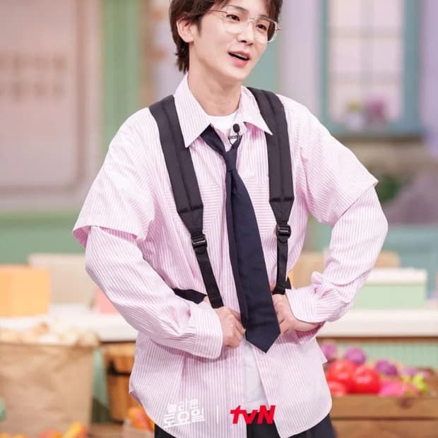 open yy 핑크 스트라이프셔츠
