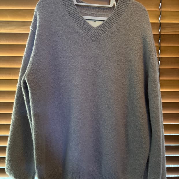 포터리 베이비 알파카 울 브이넥 니트 2