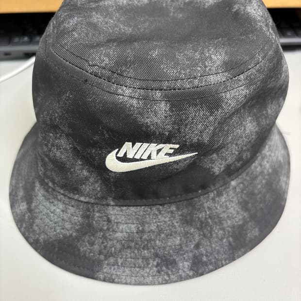나이키 버킷햇 퓨추라 타이다이 블랙