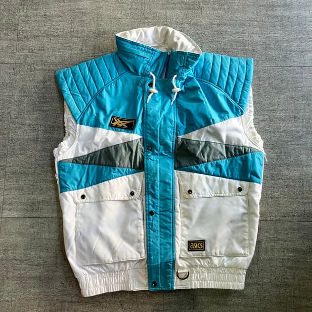 Asics 아식스 올드스쿨스트릿 혁오풍 스키 푸퍼베스트자켓
