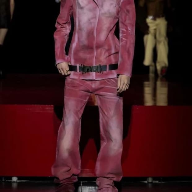 모와로라 x 미스식스티 AIR SPRAY STRAIGHT LEG JEAN