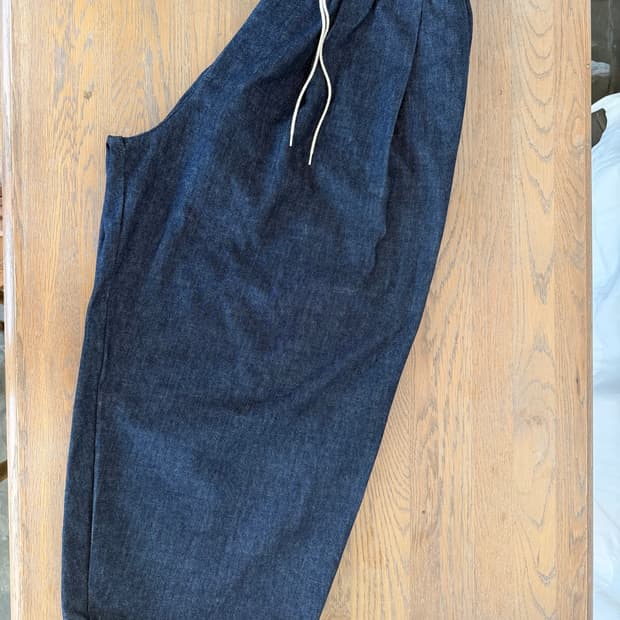 실라주 팬츠(circular pants)