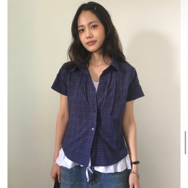 더기 롤업 핀턱 반팔 셔츠