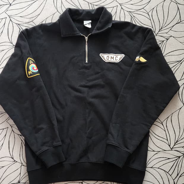 Outstanding 하프집업 맨투맨 M